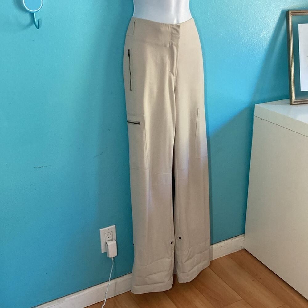 Chico's Pants Size 1.5 Women Beige Roll Tab Convertible Cargo 10